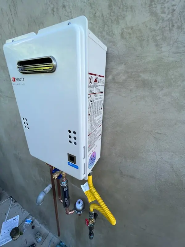 Tankless water heater installation for Dunham Castle homes